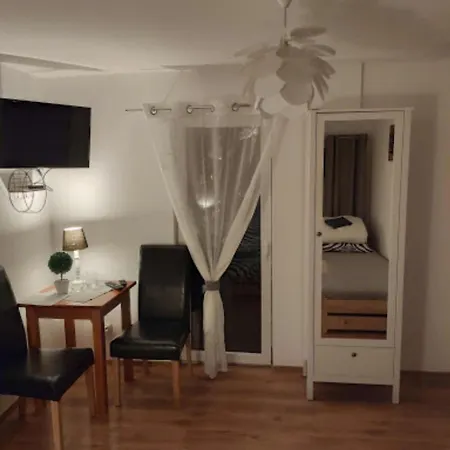 Apartamenty Pod Sosnami Ostroda Miedzylesie 6Os Room photo