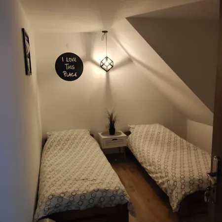 Apartamenty Pod Sosnami Ostroda Miedzylesie 6Os Room photo